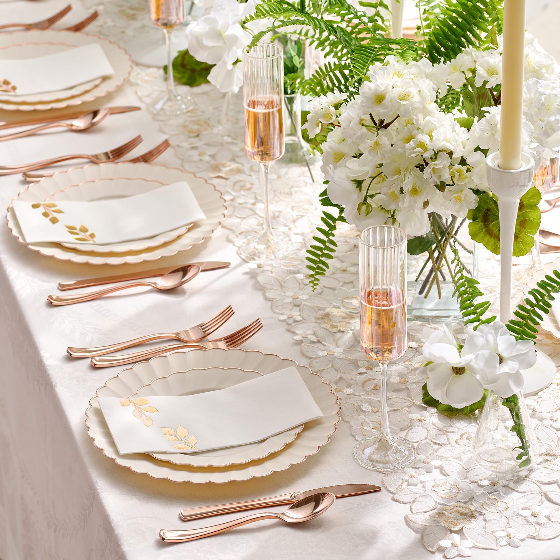 By Madee 60 Scalloped Disposable Dinner Plates with Rose Gold Trim – Heavyweight Elegant Plastic Party Plates for Weddings & Events