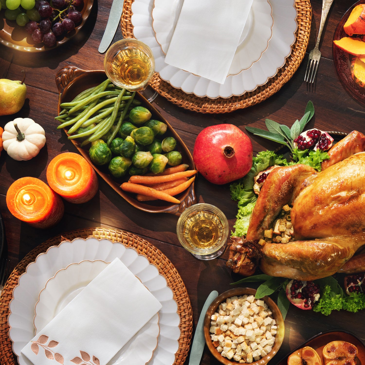 Thanksgiving dinner outlet sets